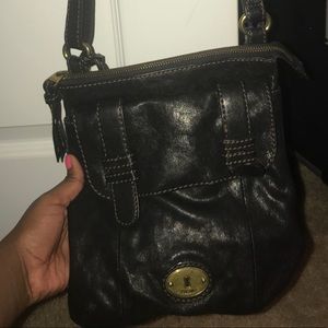FOSSIL PURSE CROSS OVER!!